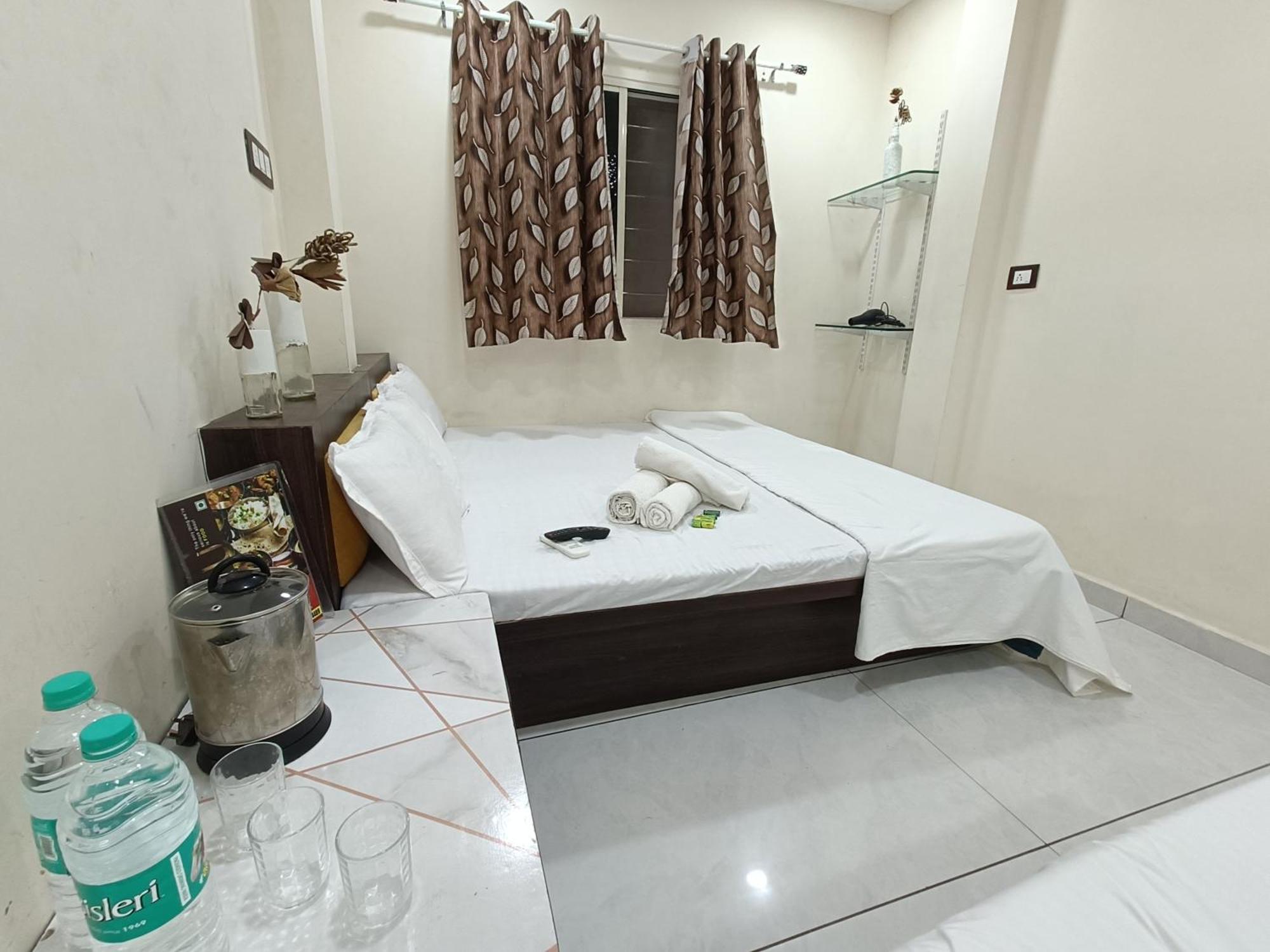 Ginger Hotels Ujjain Tower Kshipra Inn-Family Stay Airconditioned Hotel Exterior photo